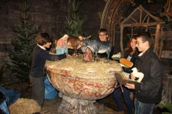 Création de la crèche de la cathédrale de Bayonne décembre 2013